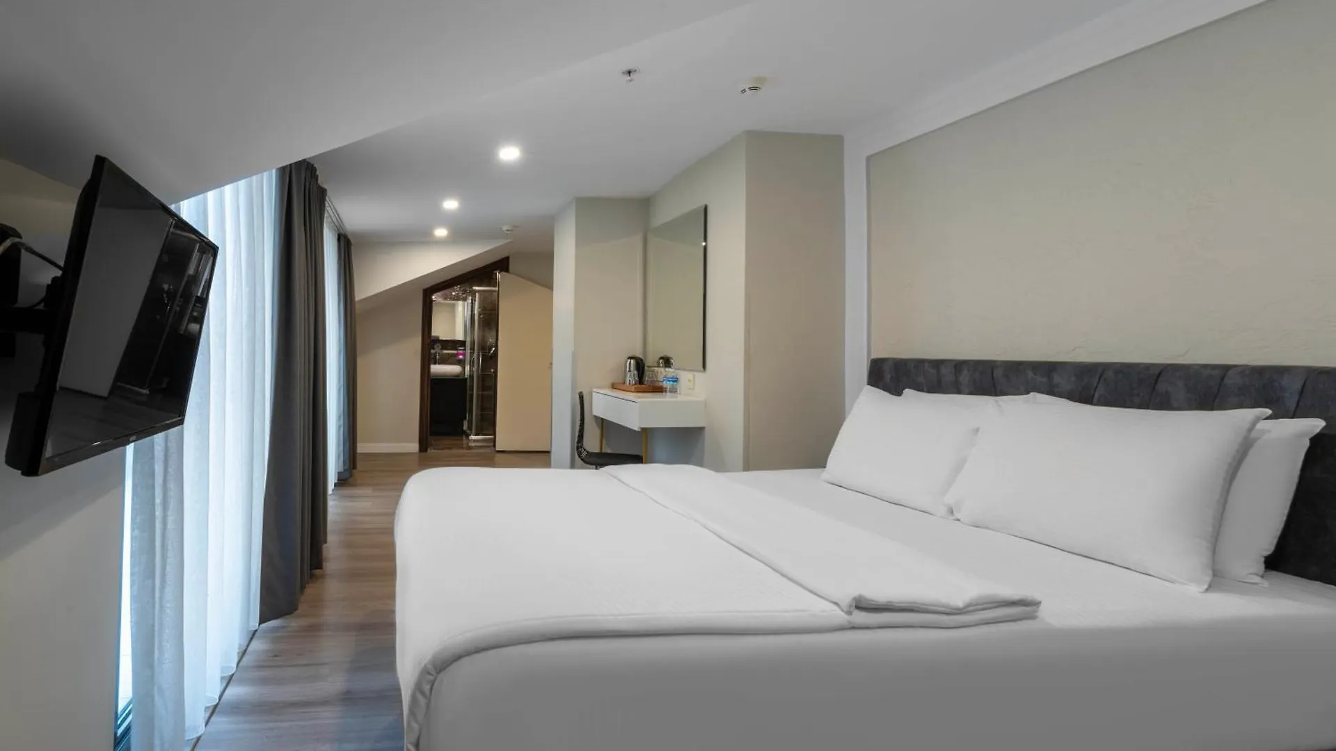 Actuel Life Hotels - Special Class Istanbul Bed & Breakfast